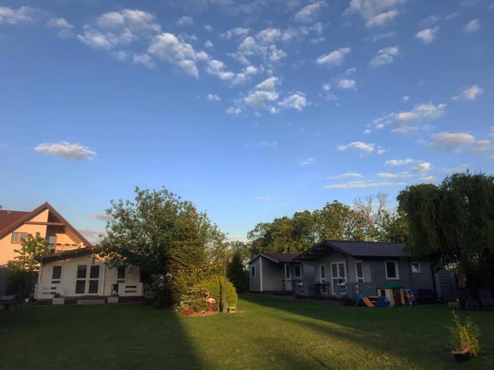 Sewana Pokoje Goscinne I Domki Letniskowe Mikolajki  Exterior photo